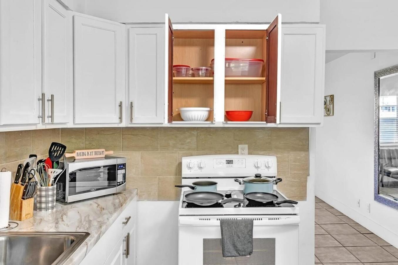 Modern 2Br Oasis Mins To Beach & Casino Db2 Dania Beach Exteriér fotografie